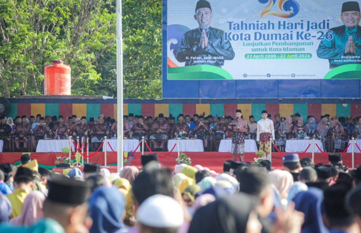 Hari Jadi Kota Dumai Ke-26 Diperingati Dengan Apel Bersama Ribuan ASN Dan TKPK, Wako Paisal: Mewujudkan Kota Idaman Adalah Tanggung Jawab Semua Lapisan